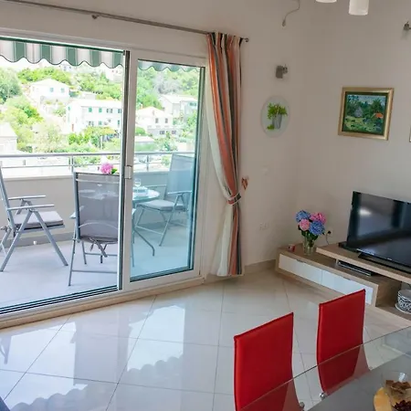 Linda Apartment